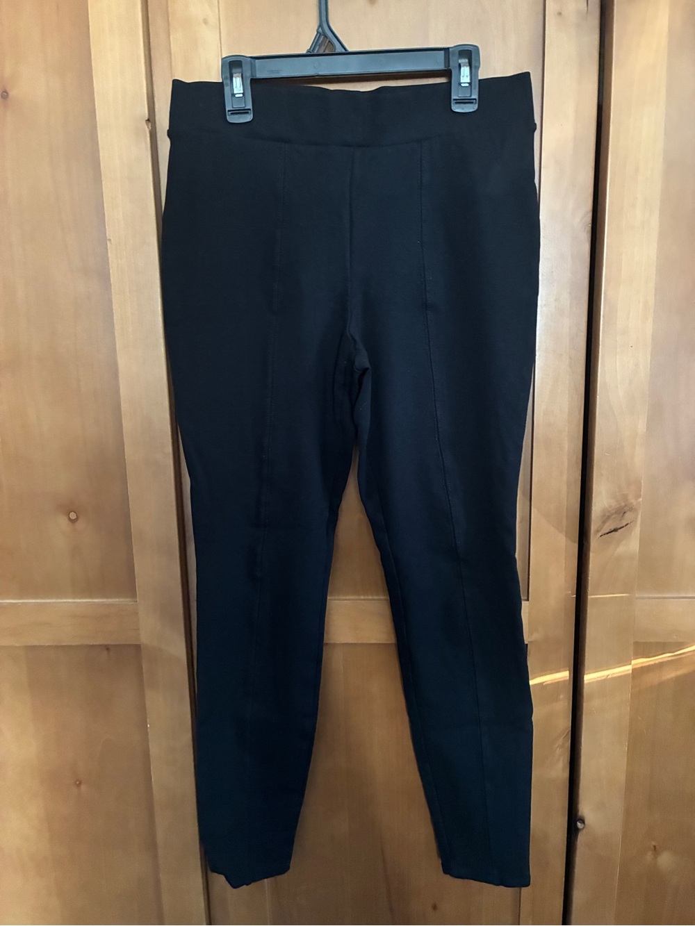 Time and Tru Black Ponte Ankle Pants #91 - Picture 1 of 4